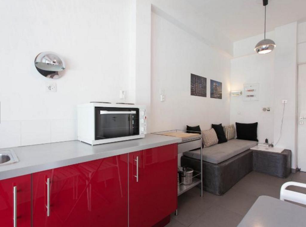 Acropolis Charming Apartment With Large Balcony - Dm17 아테네 외부 사진