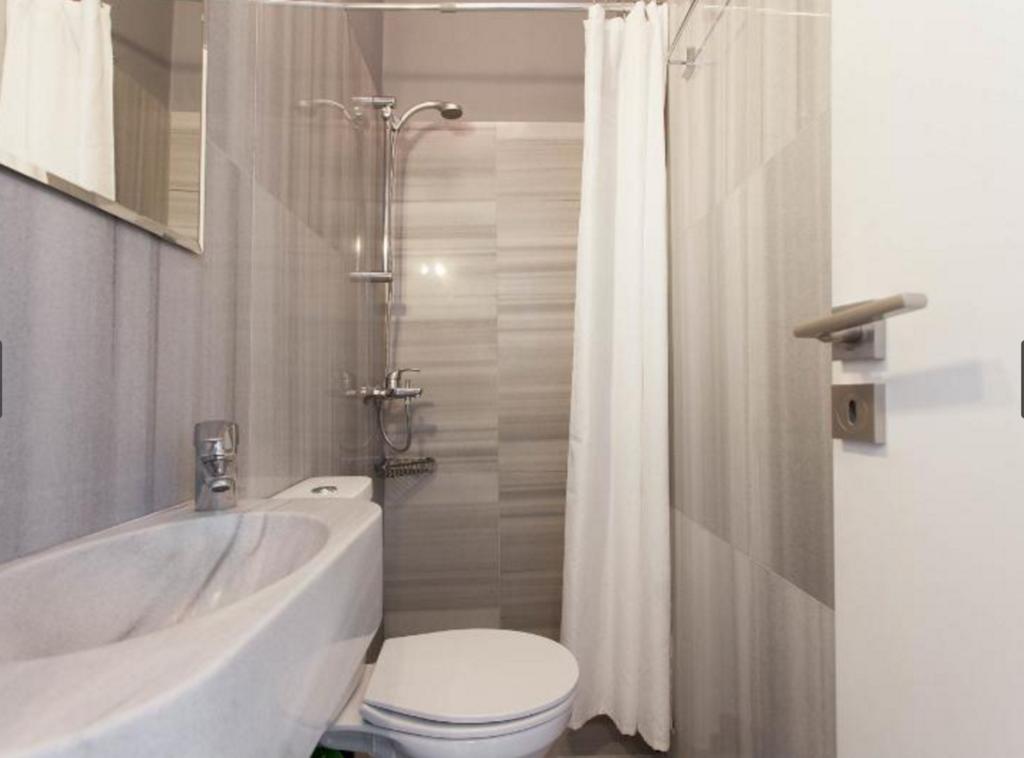 Acropolis Charming Apartment With Large Balcony - Dm17 아테네 외부 사진